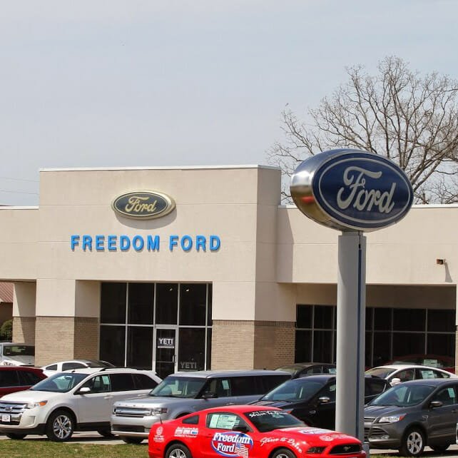 Ford Focus oil change Lebanon, VA